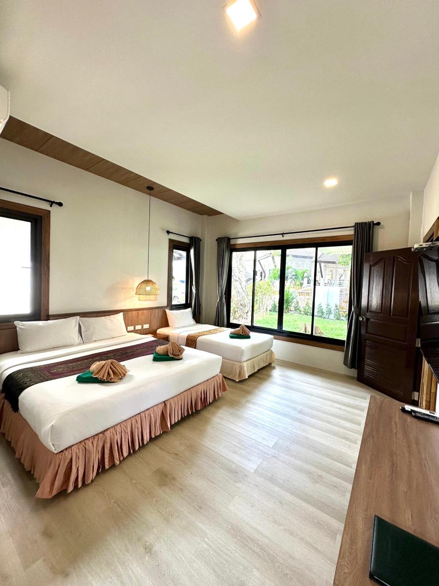 Southern Lanta Resort Ko Lanta Exterior foto